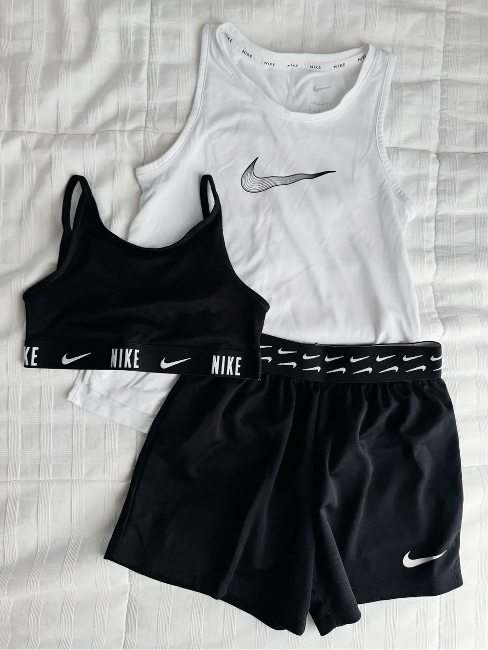 Nike Girl’s Dri-FIT Sports Set Size XS-S (3-piece set)